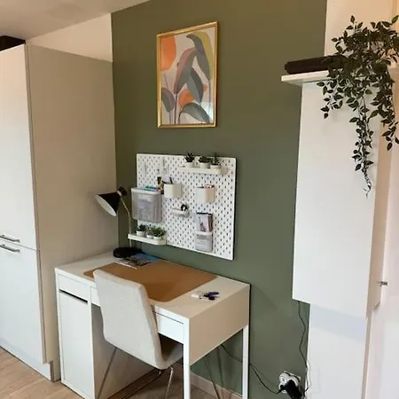 Le Petit Nid De - Parking Prive Διαμέρισμα