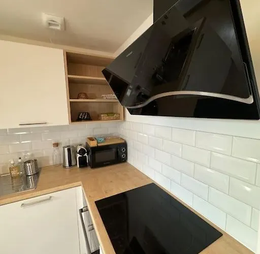 Le Petit Nid De - Parking Prive Apartment *